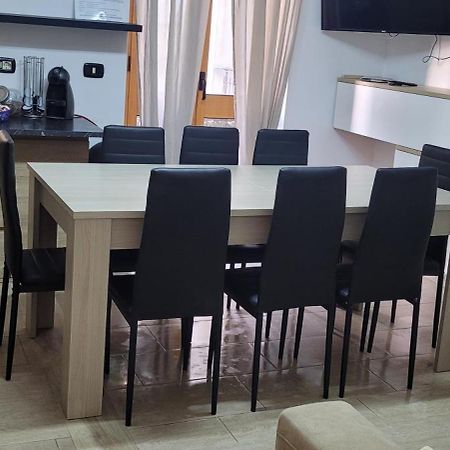 Casa Vacanze Gigi ألغيرو المظهر الخارجي الصورة